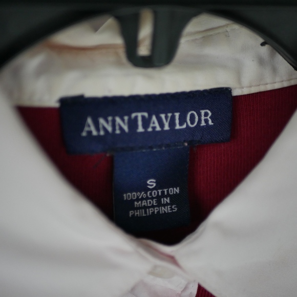 Ann Taylor Red Long Sleeve - Picture 2 of 3